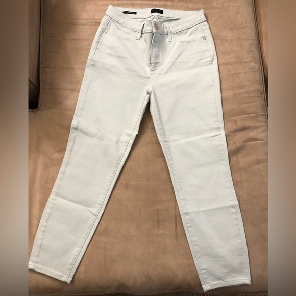 J.Crew women’s white “matchstick” Jean size 26 regular - Picture 2 of 11